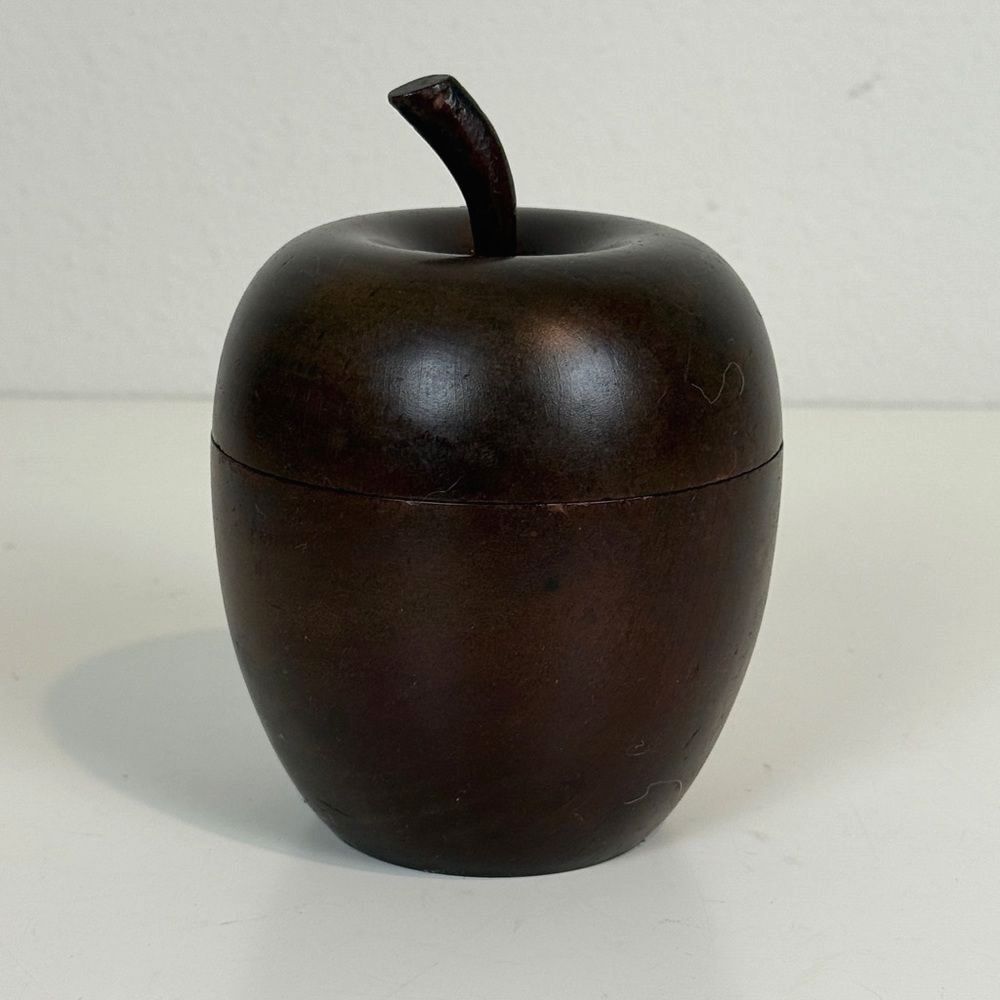 Vintage Ironwood Apple Carved Trinket Box 5”